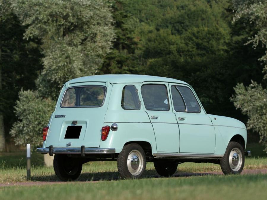  Renault R4 1963 года  (фото 3 из 10)
